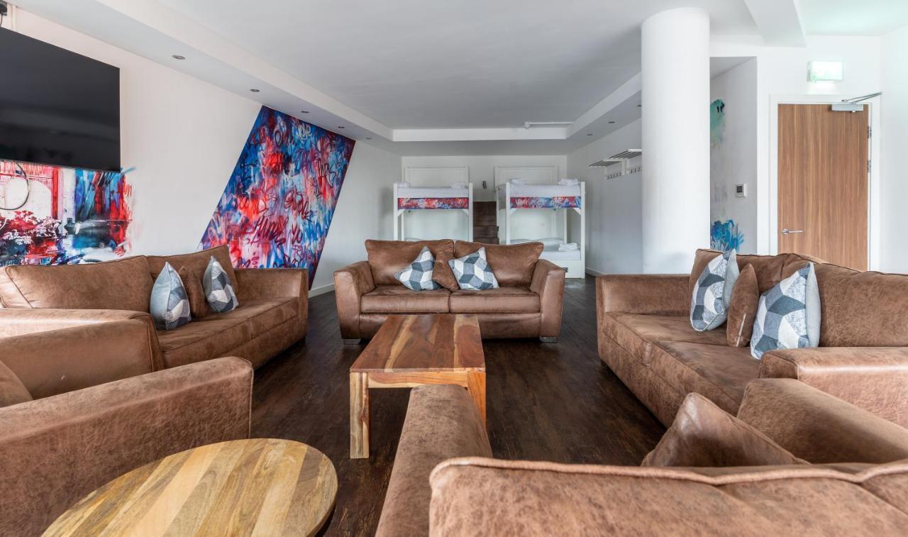 The Bling Hotel By Ustay Aparthotels Ливърпул Екстериор снимка