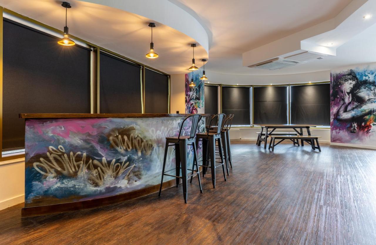 The Bling Hotel By Ustay Aparthotels Ливърпул Екстериор снимка