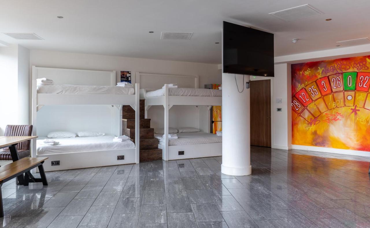 The Bling Hotel By Ustay Aparthotels Ливърпул Екстериор снимка
