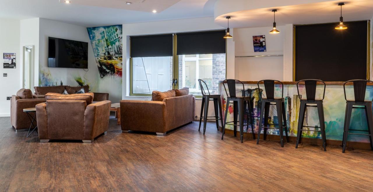 The Bling Hotel By Ustay Aparthotels Ливърпул Екстериор снимка